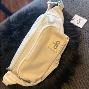 Alo Ivory Belt Bag